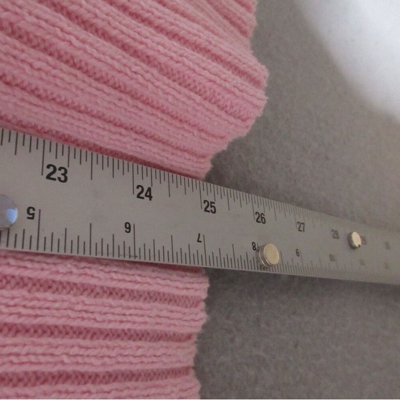 Crown and Ivy Bubblegum Cardigan - Picture 7 of 8